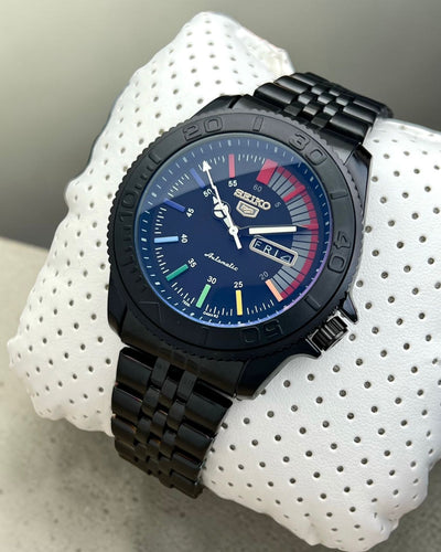 Seiko Custom Sport Watch - Blue Shade Black Dial - Quartz Movement - 200m Water Resistant - Dual Tone Bezel - Stainless Steel Jubilee